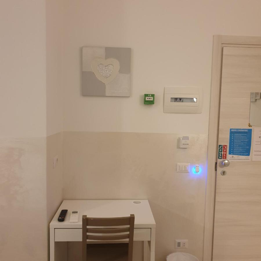 Bergamo City - Self Check-In Habitación foto